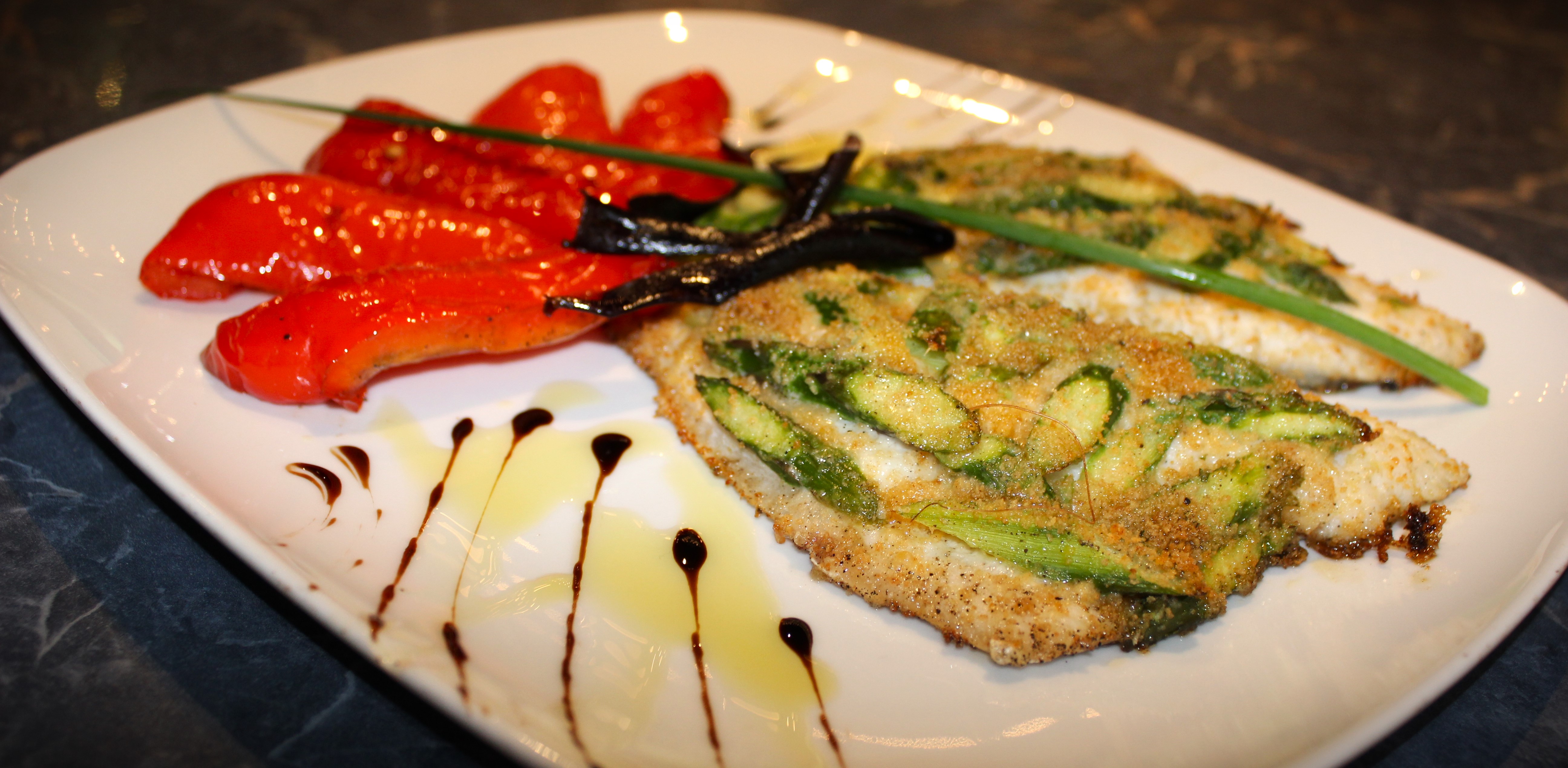 Branzino con asparagi — Wolfsbarsch mit Spargel